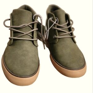 New Goodfellow & Co Men's SIZE 8 Green Dax Mid-Top Sneaker Shoes